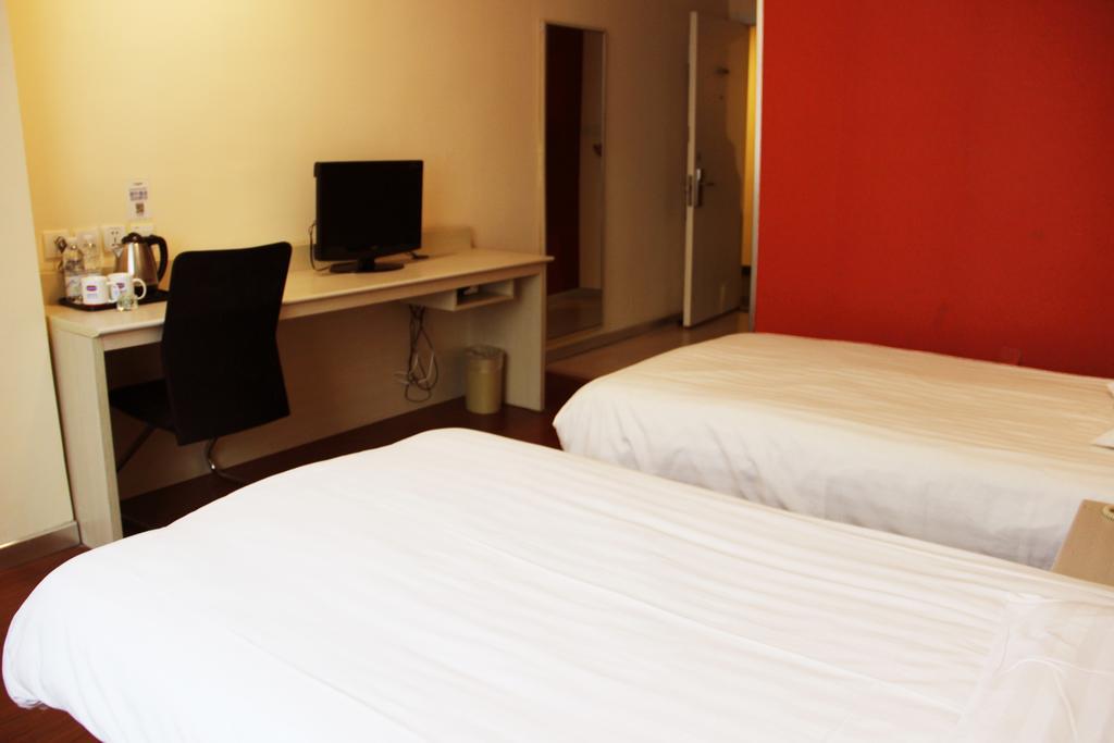ฮั่นถิง พรีเมียม โฮเต็ล ปักกิ่ง กั๋วเหมา จินซงเมโทรสเตชั่น Hotel ห้อง รูปภาพ